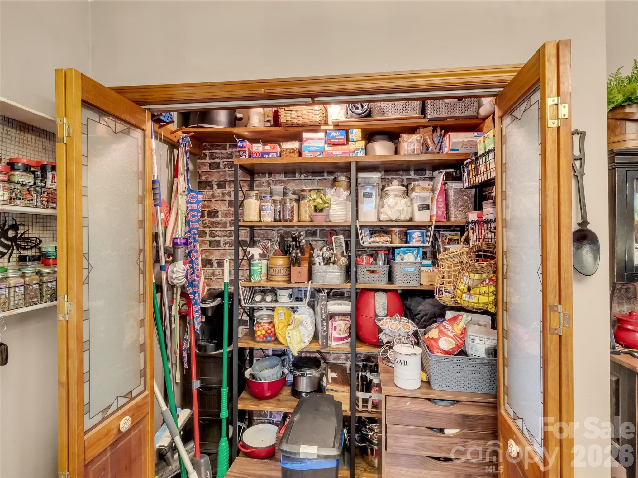 346 Wendy Way Clyde NC 28721