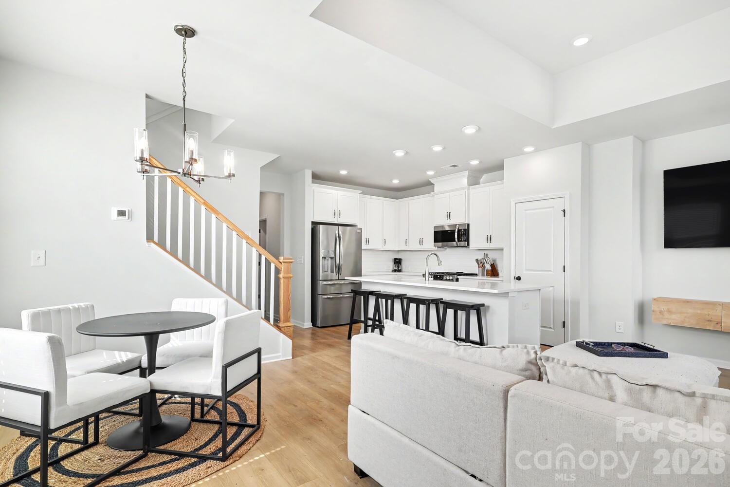 2007 Statesville Avenue Charlotte NC 28206