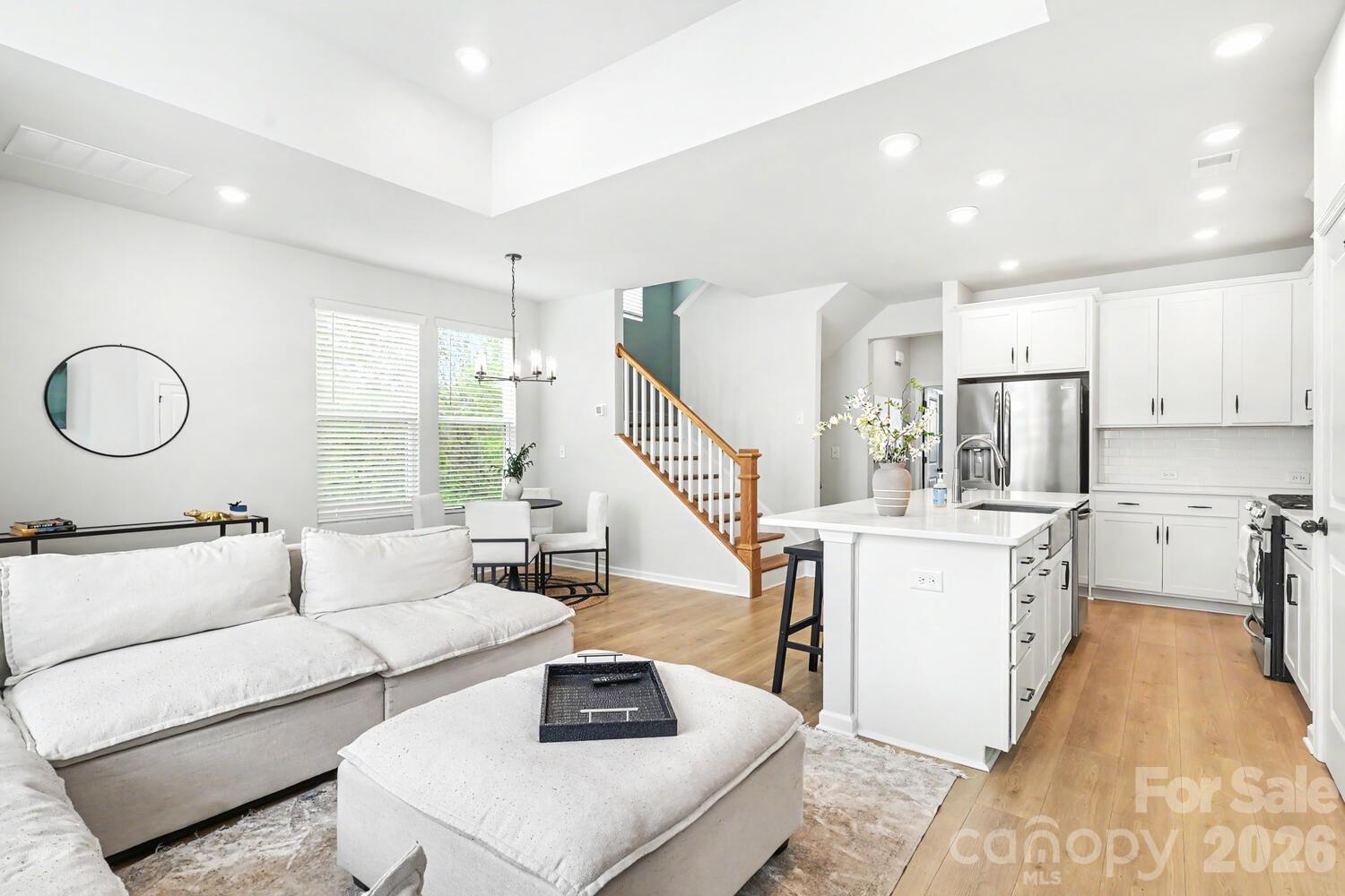 2007 Statesville Avenue Charlotte NC 28206