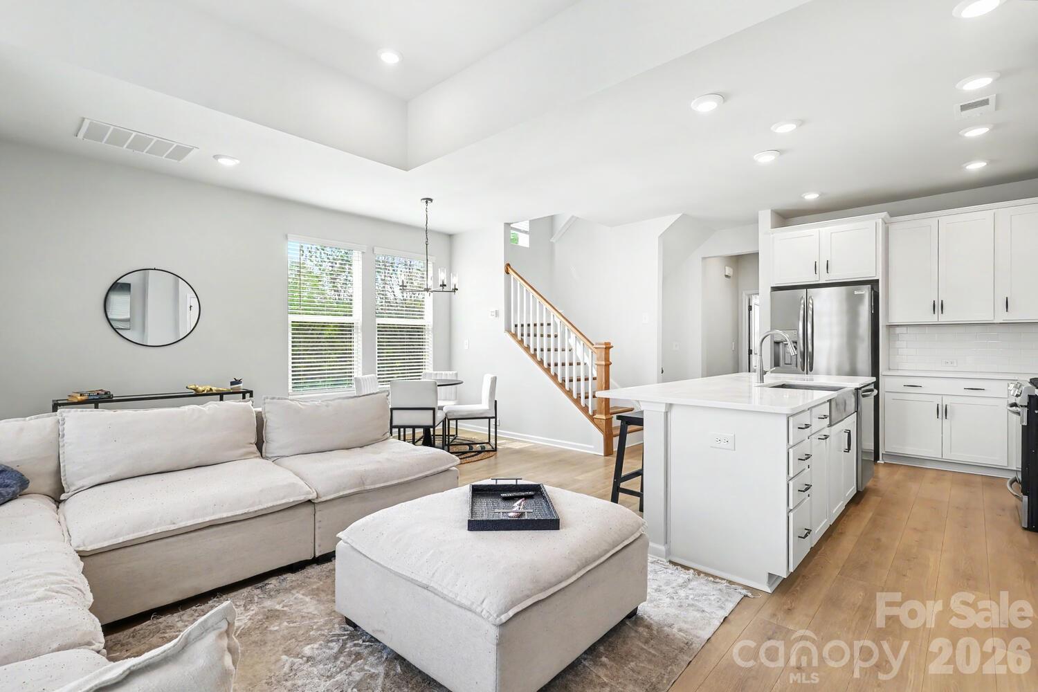 2007 Statesville Avenue Charlotte NC 28206