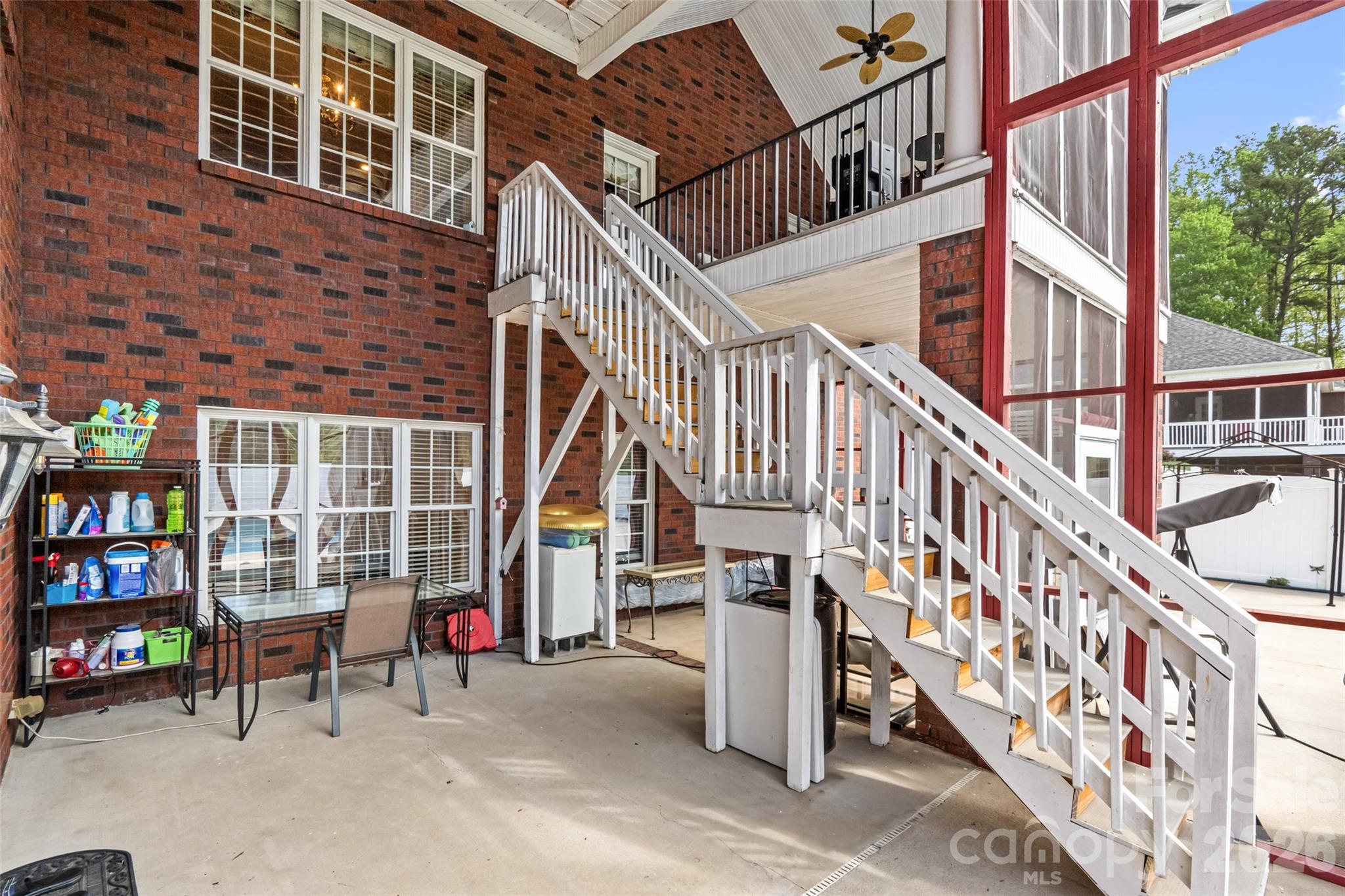 122 Upper Oak Drive Statesville NC 28625