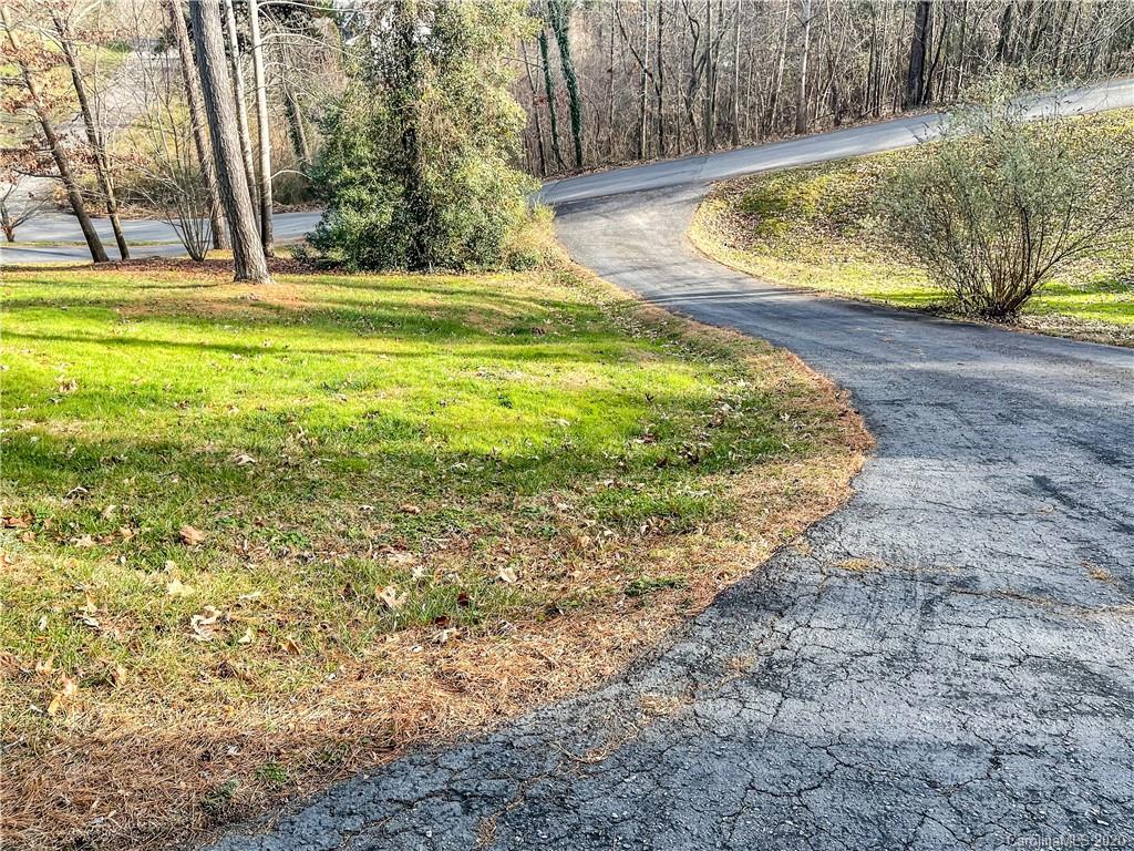 8 Countryside Drive Asheville NC 28804