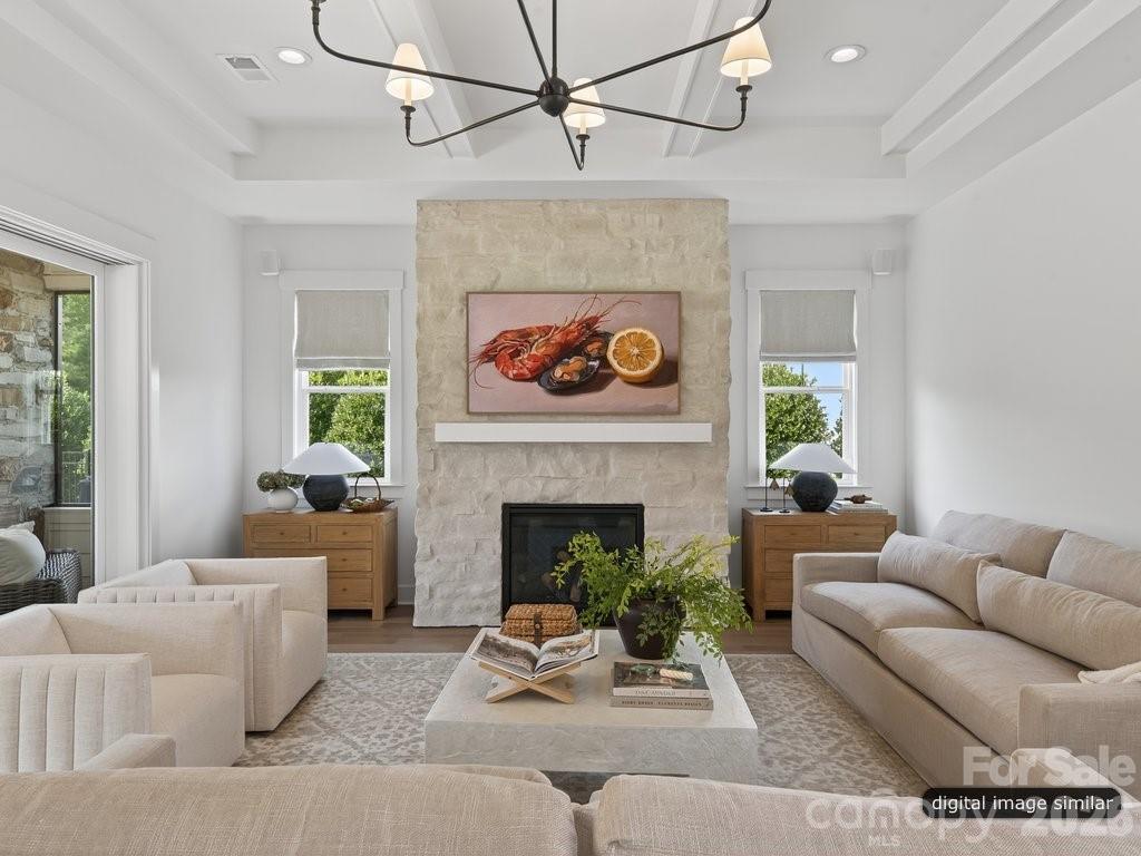 2000 Stratford Avenue Charlotte NC 28205