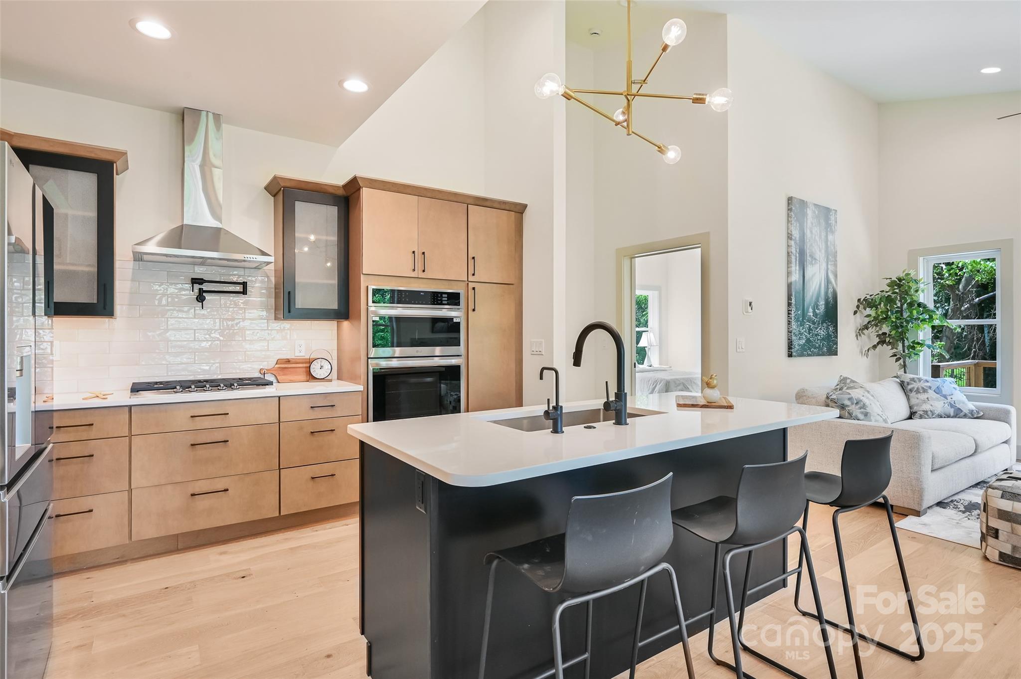 30 Sand Hill Road Asheville NC 28806