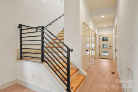 30 Sand Hill Road Asheville NC 28806