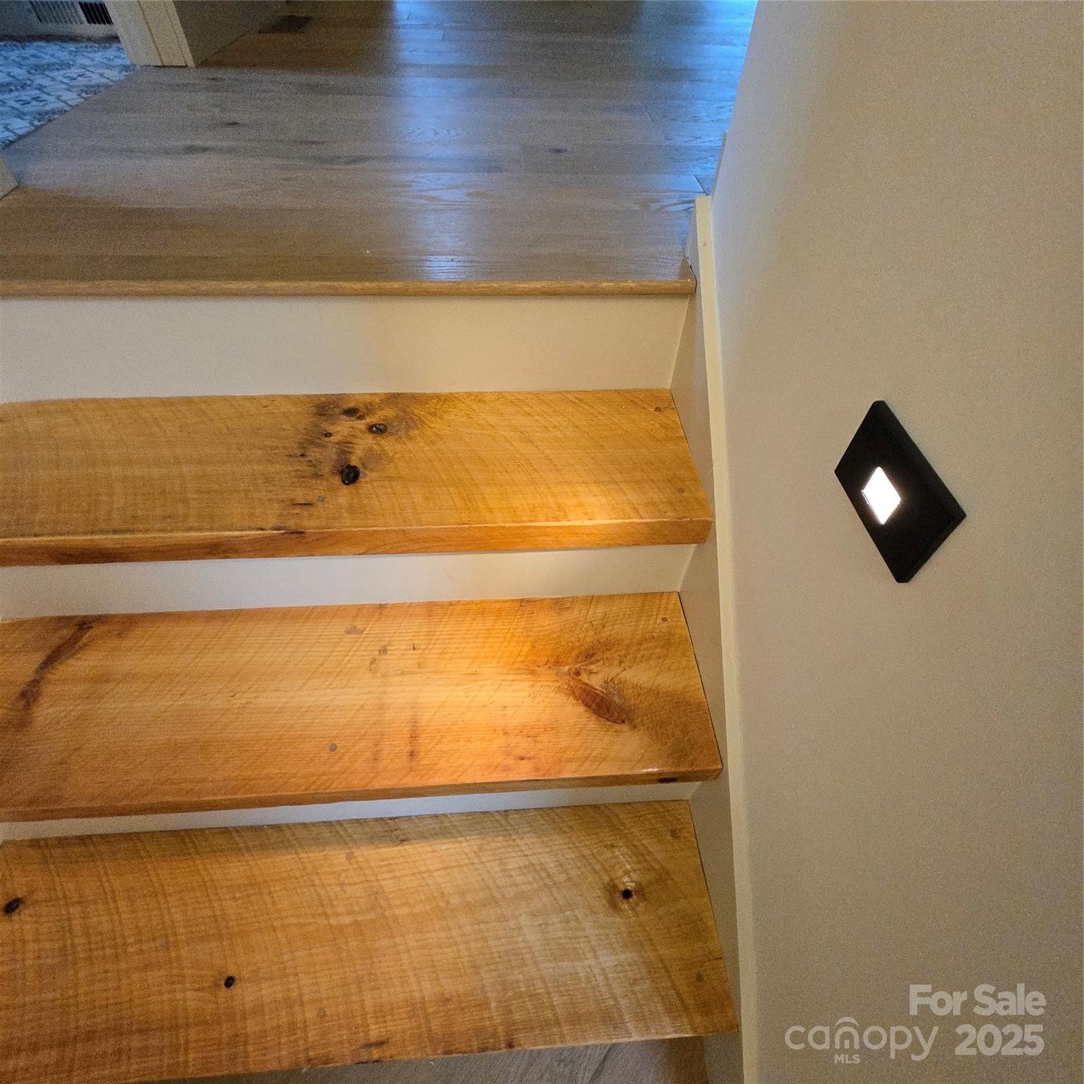 30 Sand Hill Road Asheville NC 28806