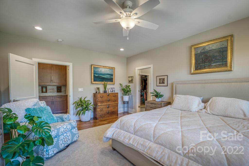 43 Wild Cherry Road Asheville NC 28804
