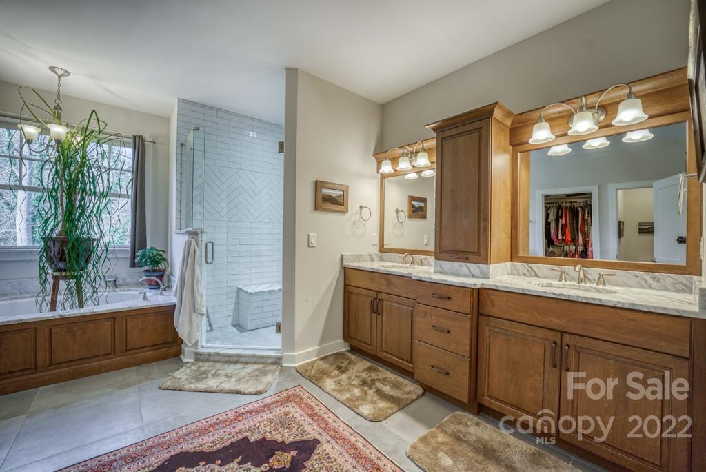 43 Wild Cherry Road Asheville NC 28804