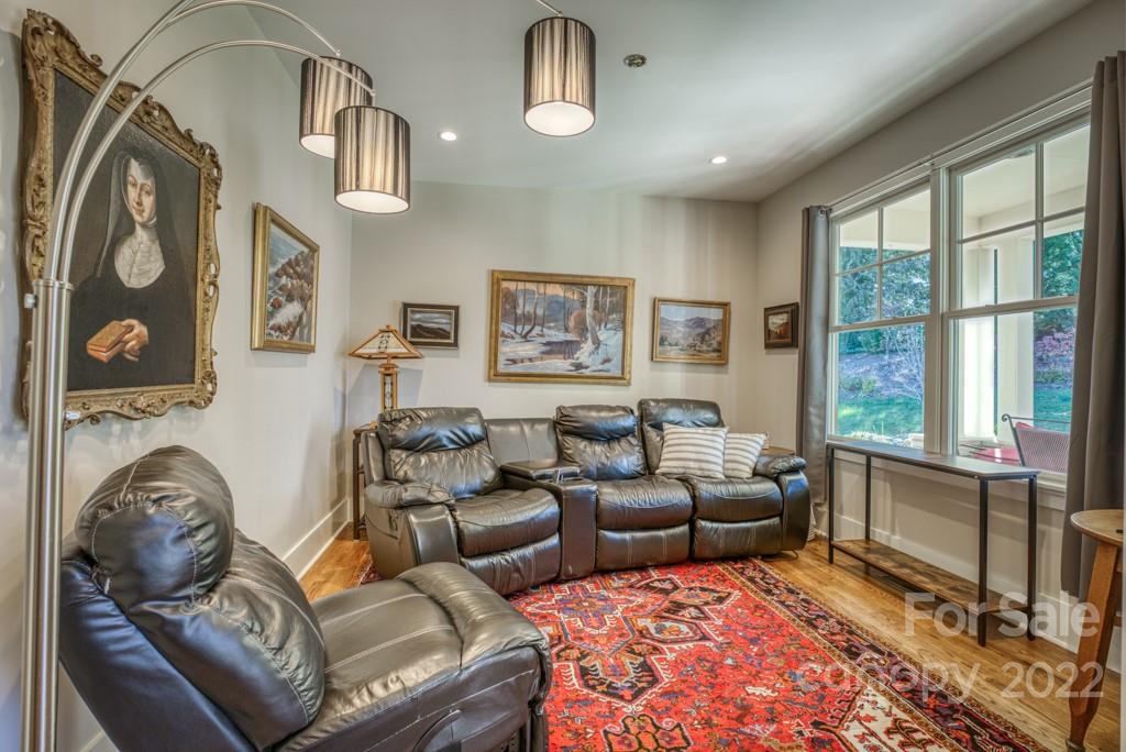 43 Wild Cherry Road Asheville NC 28804