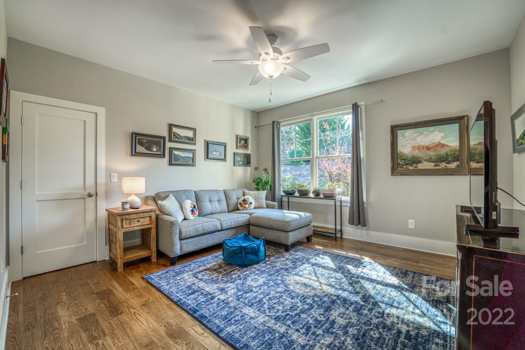 43 Wild Cherry Road Asheville NC 28804