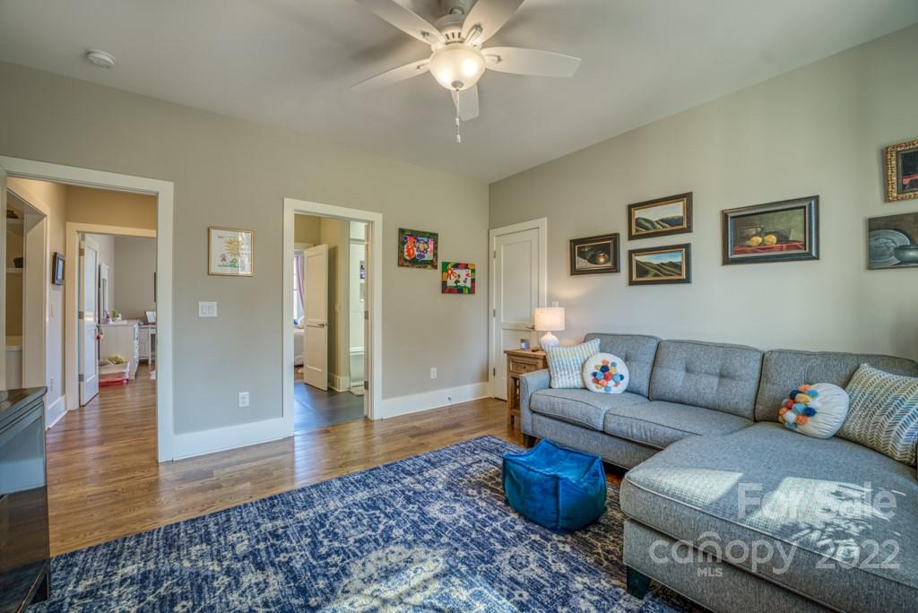 43 Wild Cherry Road Asheville NC 28804