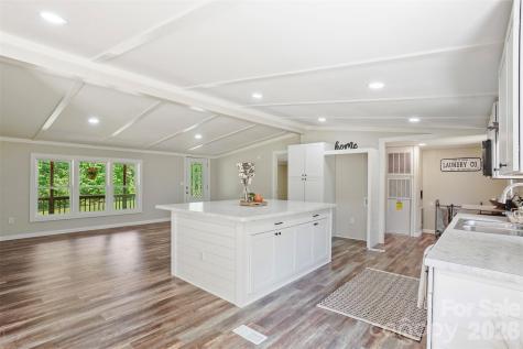 1305 Craig Drive Iron Station NC 28080
