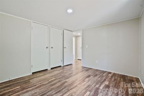 1305 Craig Drive Iron Station NC 28080