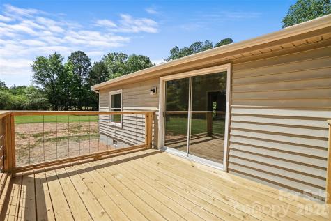 1305 Craig Drive Iron Station NC 28080