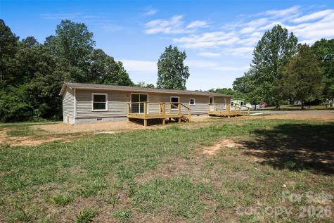 1305 Craig Drive Iron Station NC 28080