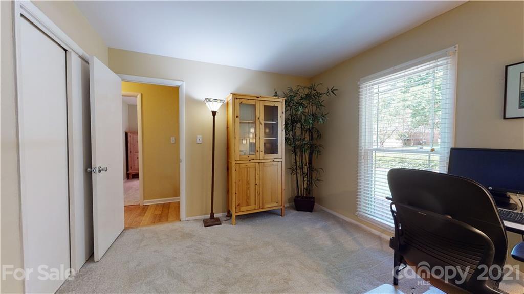 4736 Autumn Leaf Lane Charlotte NC 28277