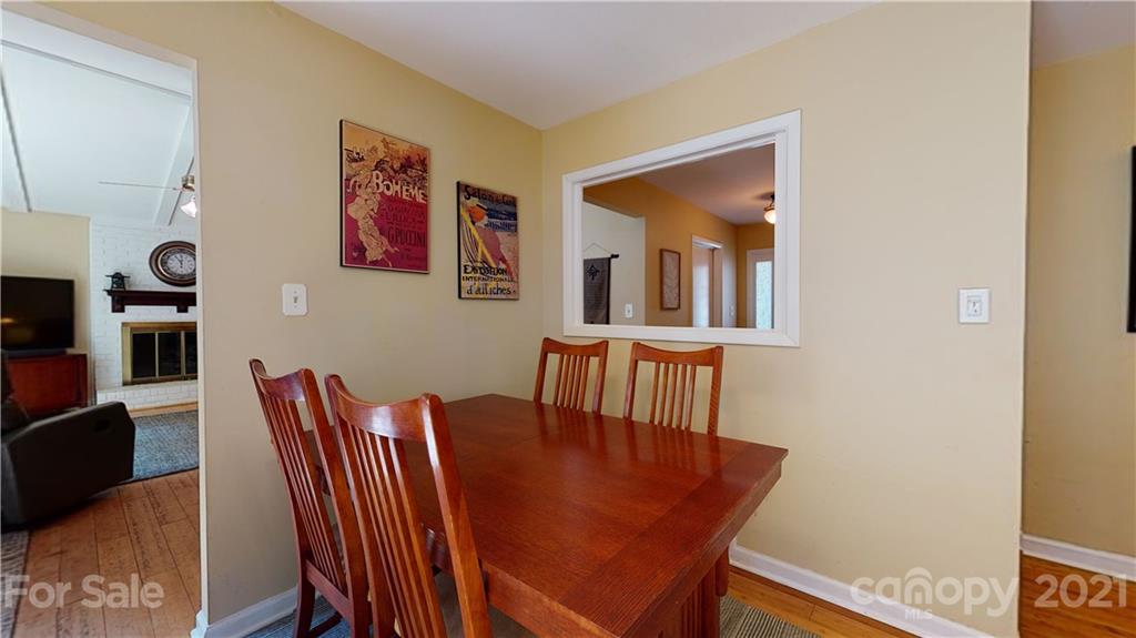 4736 Autumn Leaf Lane Charlotte NC 28277