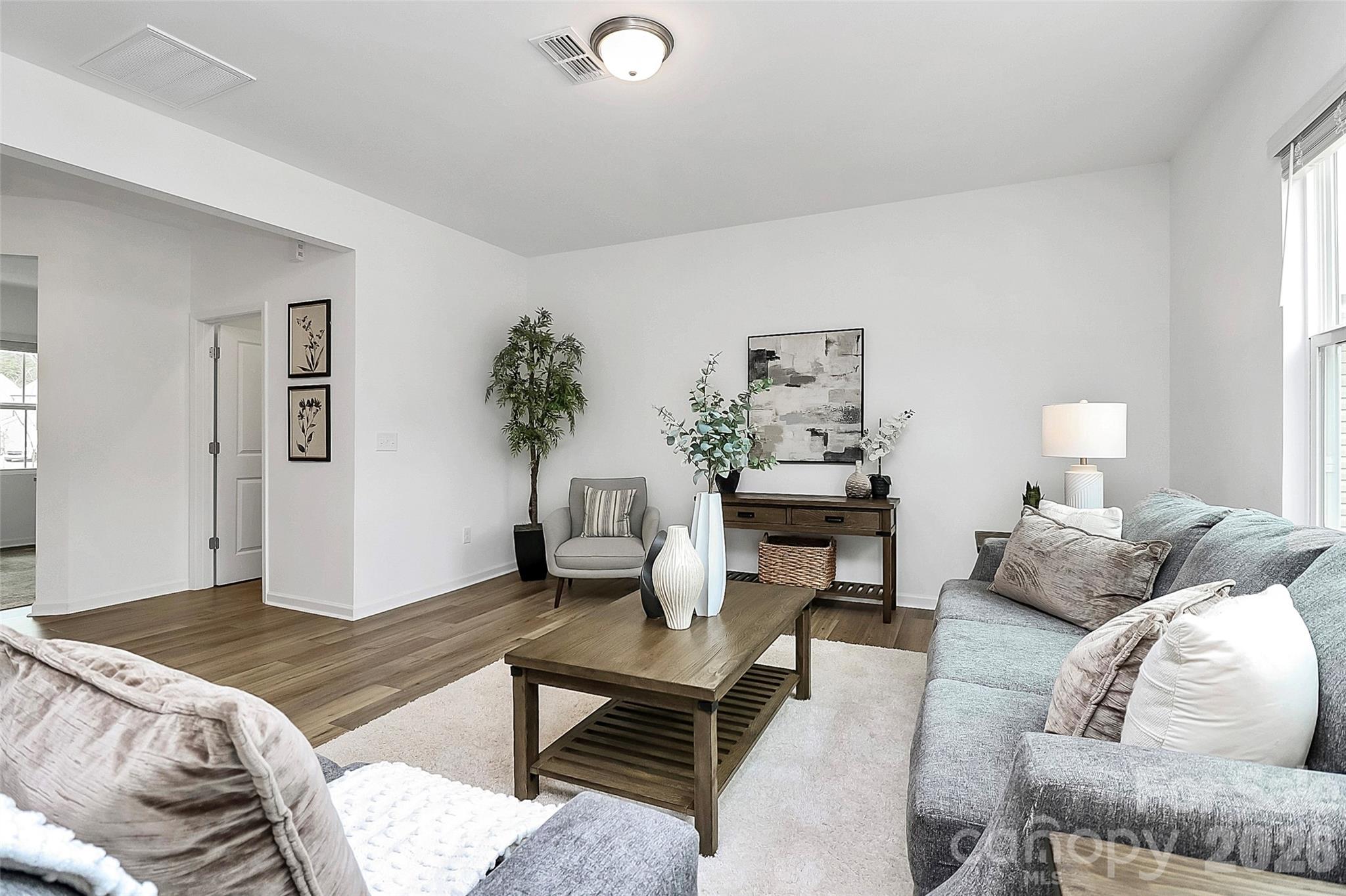 7013 Gale Force Lane Charlotte NC 28216