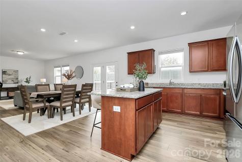 7013 Gale Force Lane Charlotte NC 28216