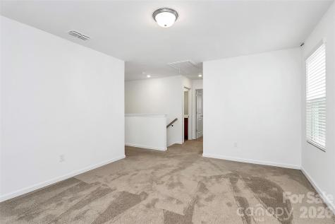 7013 Gale Force Lane Charlotte NC 28216