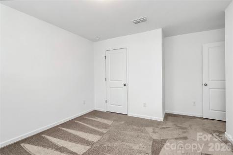 7013 Gale Force Lane Charlotte NC 28216