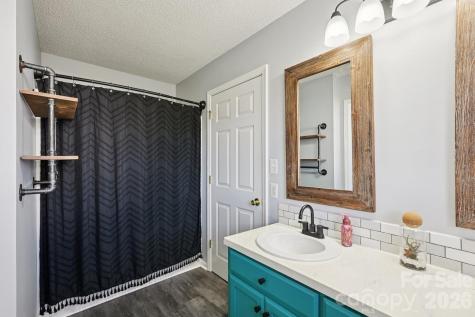 3802 Babe Lane Vale NC 28168