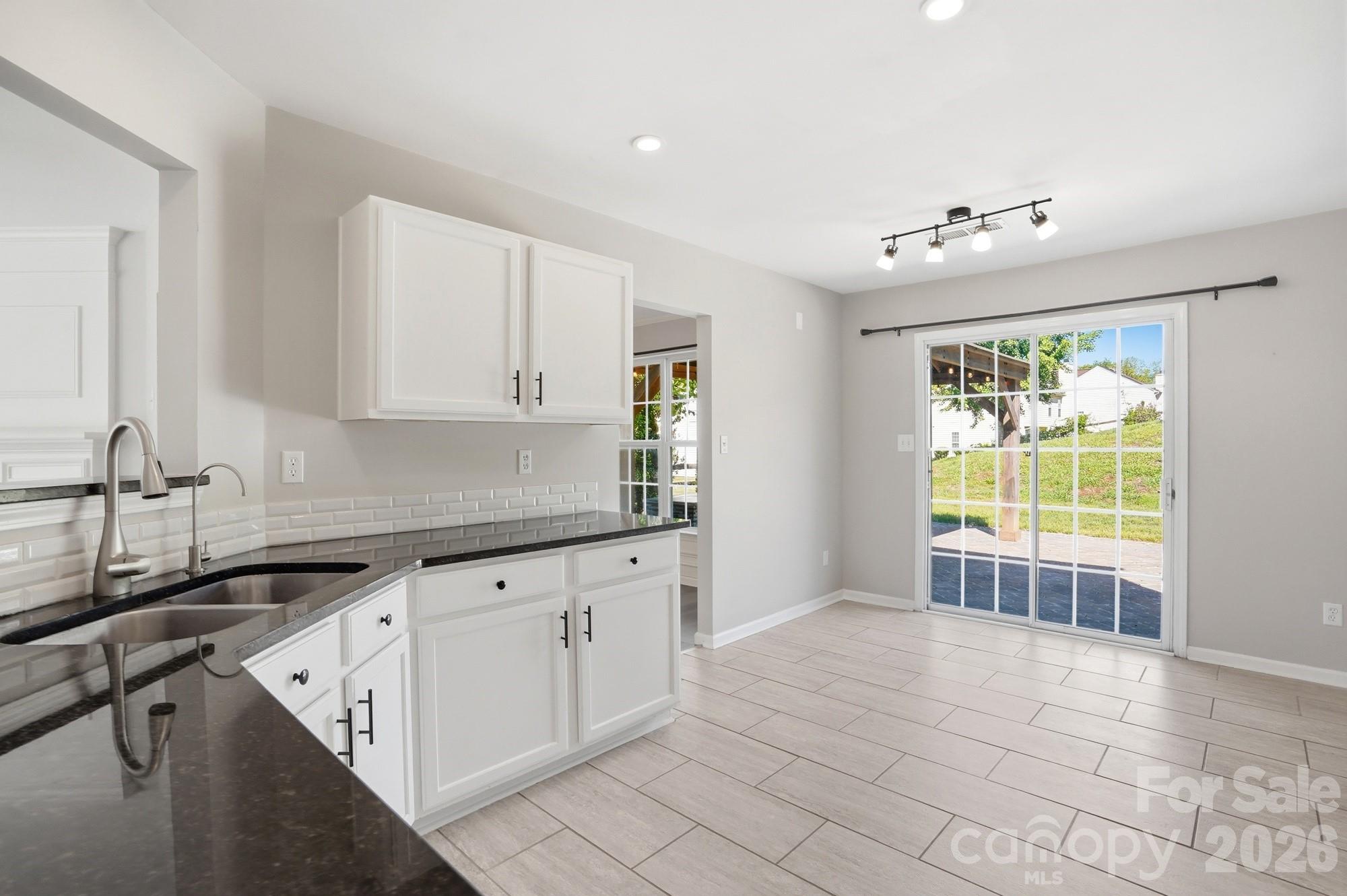 9213 Chastain Walk Drive Charlotte NC 28216