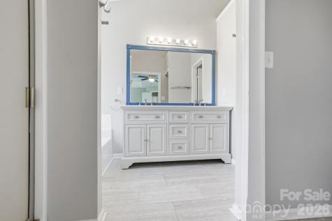 9213 Chastain Walk Drive Charlotte NC 28216