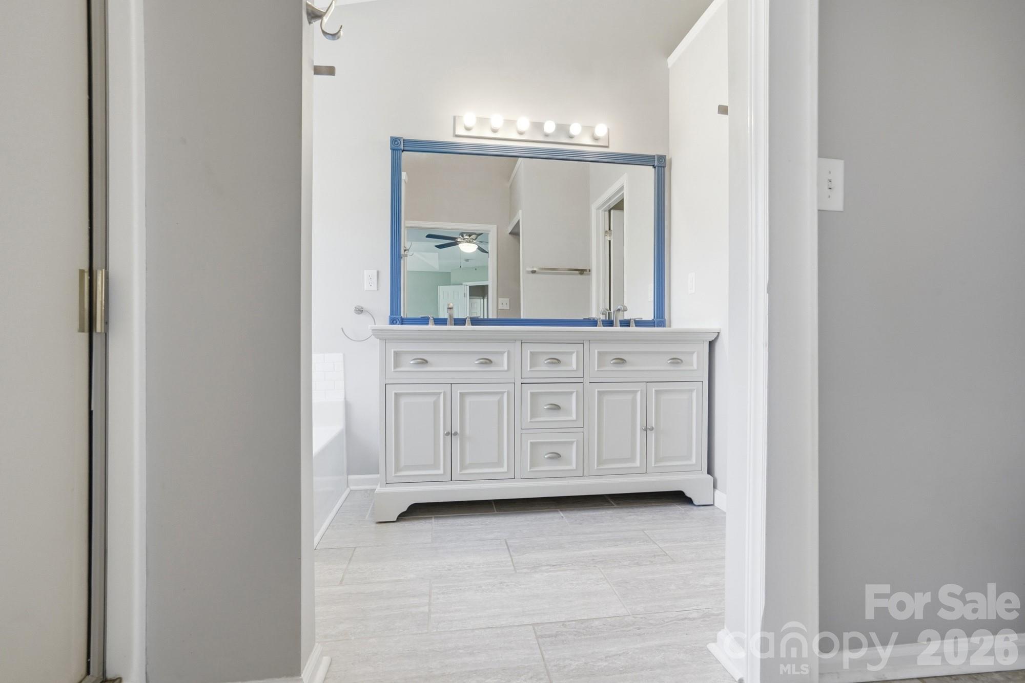9213 Chastain Walk Drive Charlotte NC 28216
