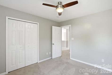 9213 Chastain Walk Drive Charlotte NC 28216