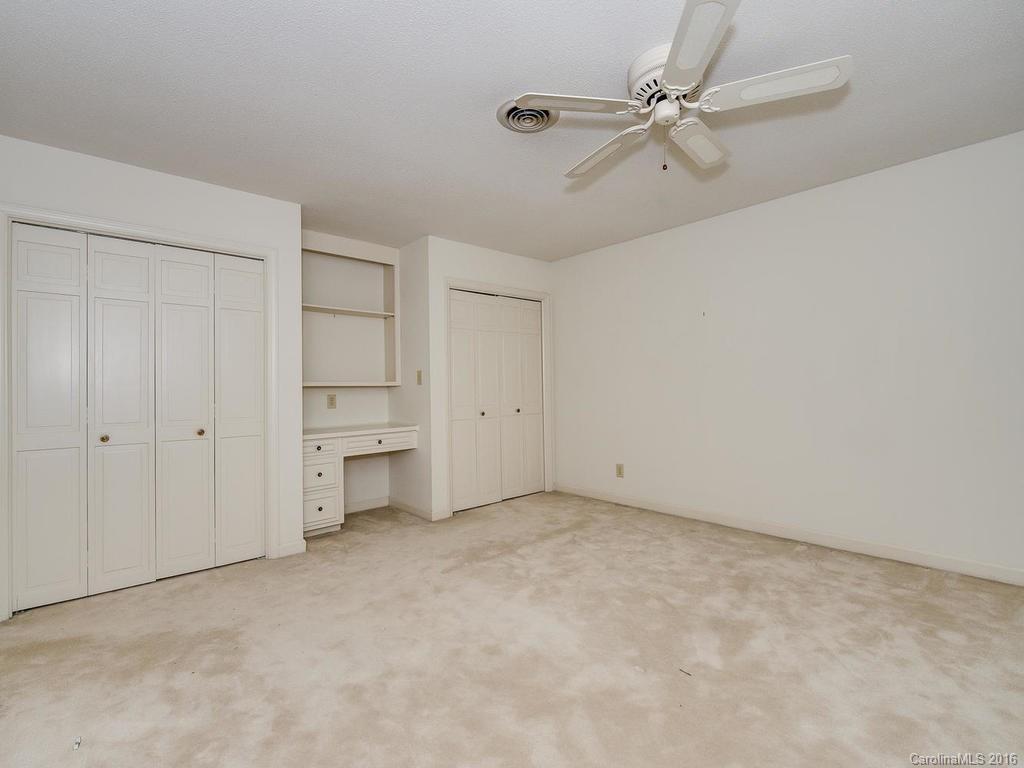 3011 Chaucer Drive Charlotte NC 28210