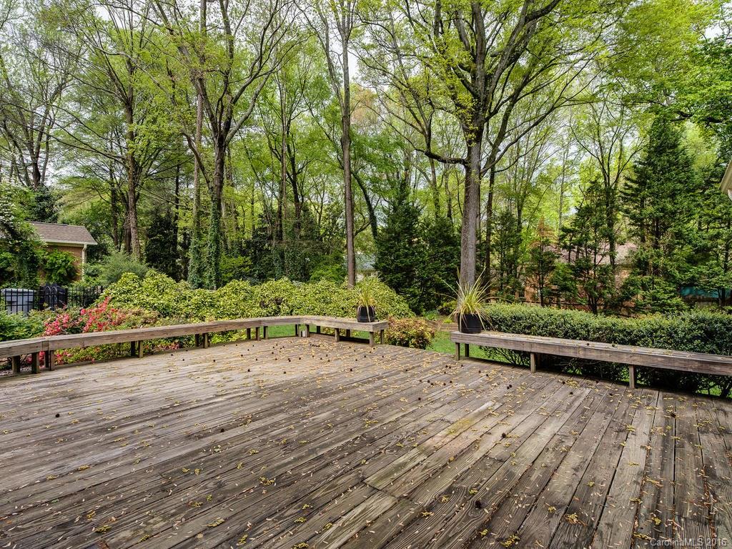 3011 Chaucer Drive Charlotte NC 28210