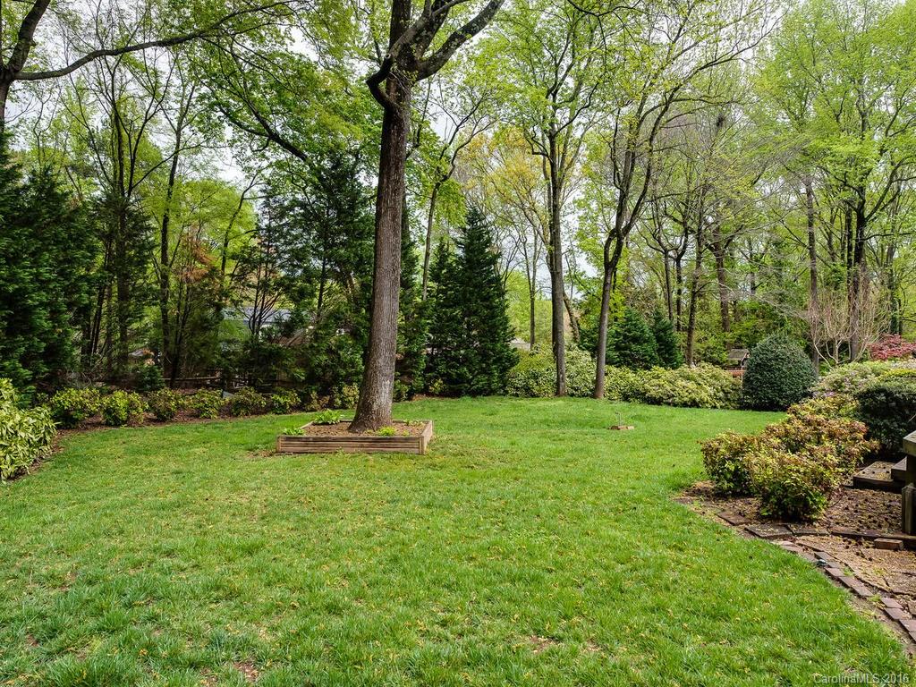 3011 Chaucer Drive Charlotte NC 28210