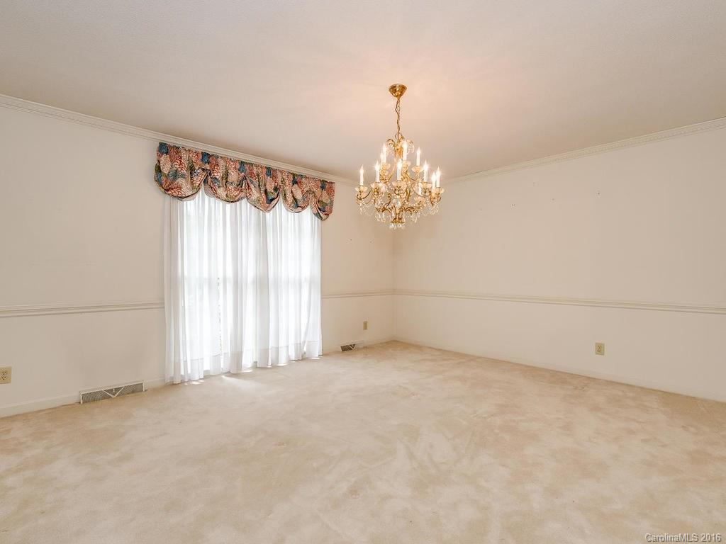 3011 Chaucer Drive Charlotte NC 28210