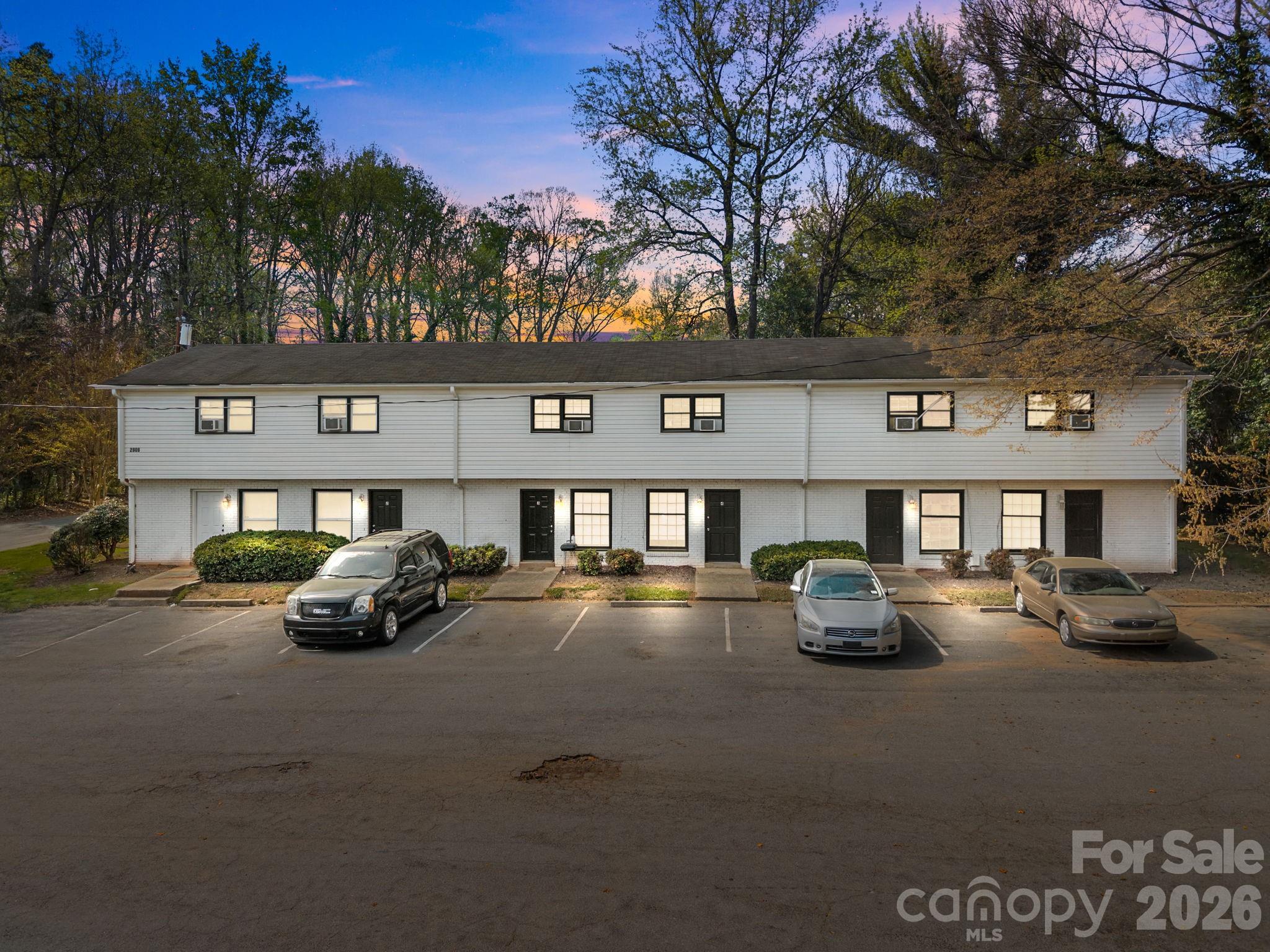 2909 Burgess Drive Charlotte NC 28208