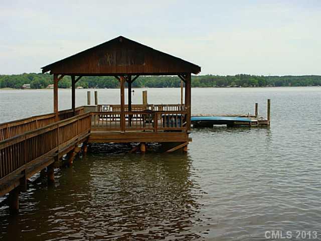 128 Courtney Lane Mooresville NC 28117