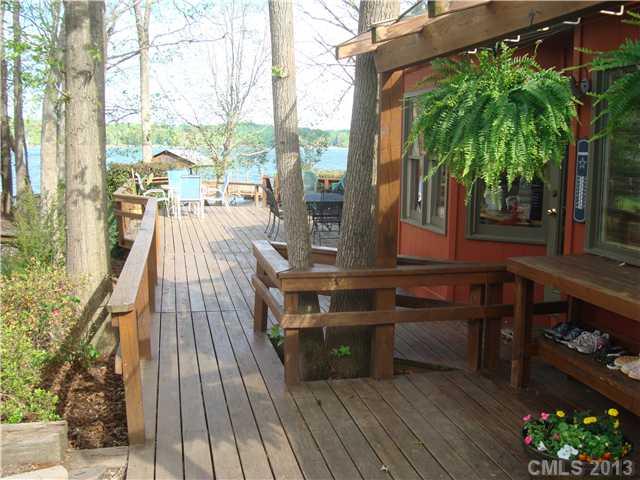 128 Courtney Lane Mooresville NC 28117
