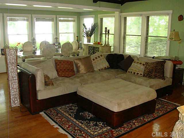 128 Courtney Lane Mooresville NC 28117