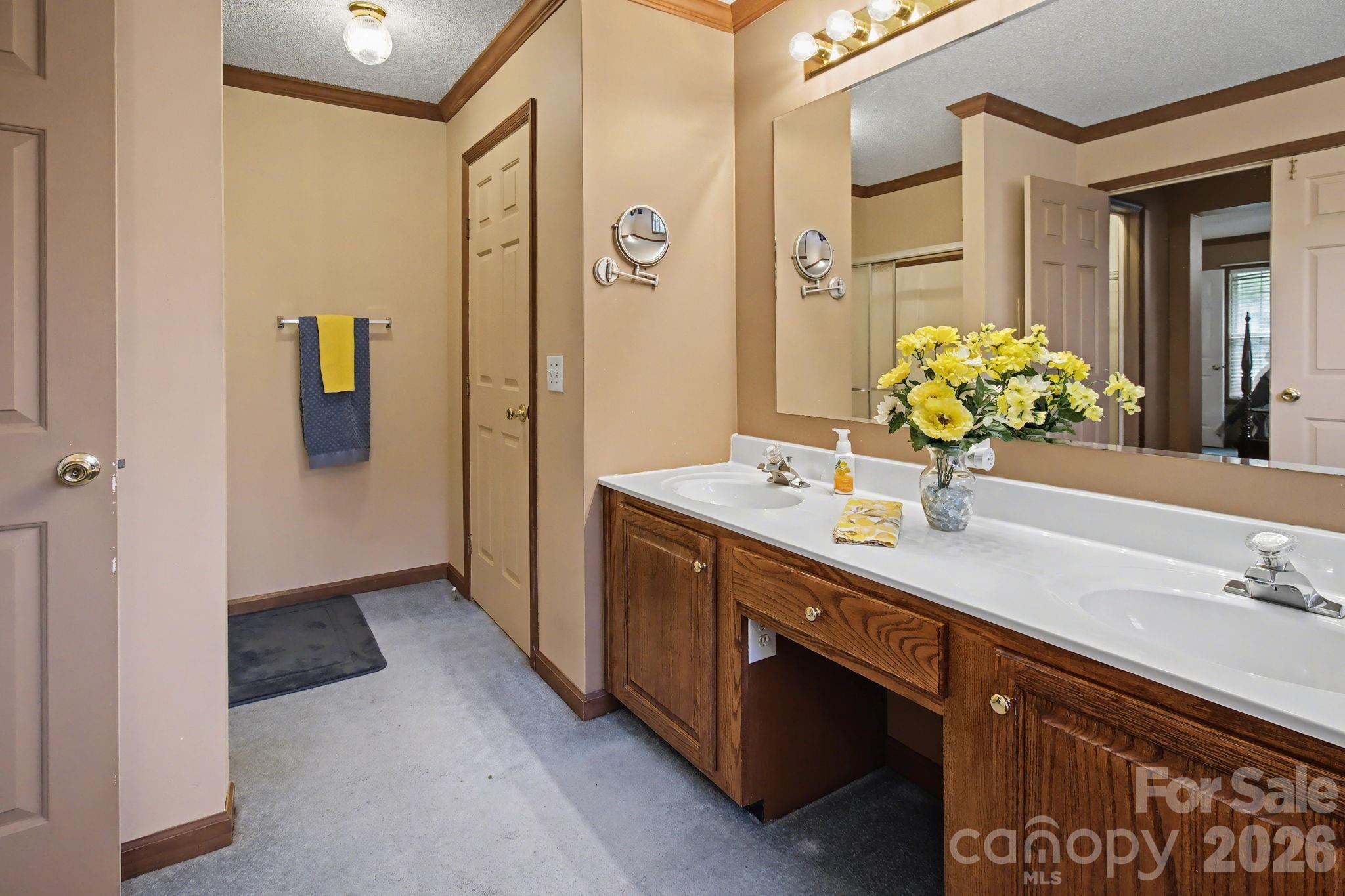 74 Chambers Road Weaverville NC 28787
