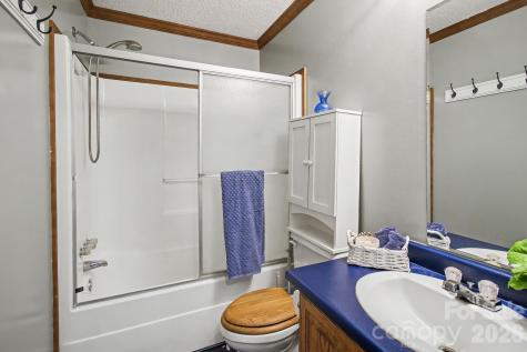 74 Chambers Road Weaverville NC 28787