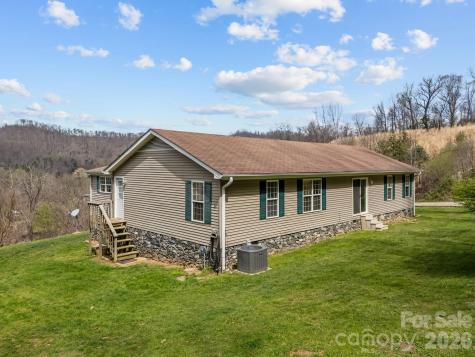 74 Chambers Road Weaverville NC 28787
