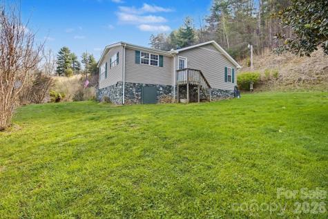74 Chambers Road Weaverville NC 28787