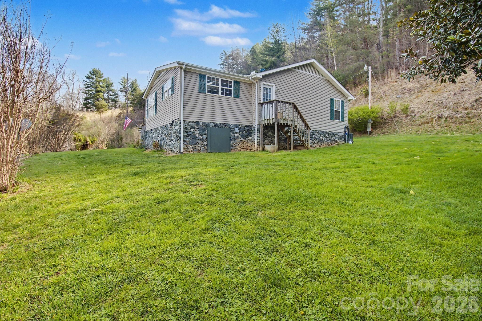 74 Chambers Road Weaverville NC 28787