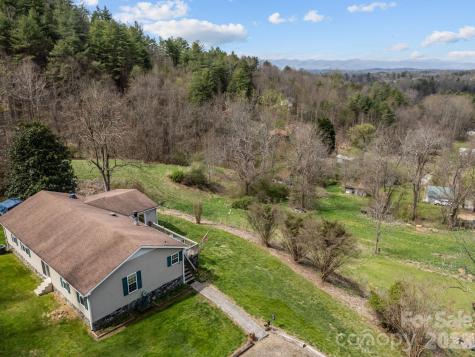 74 Chambers Road Weaverville NC 28787