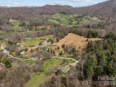 74 Chambers Road Weaverville NC 28787