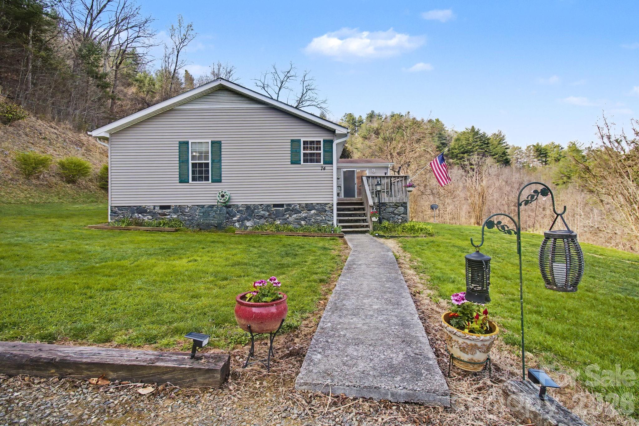 74 Chambers Road Weaverville NC 28787