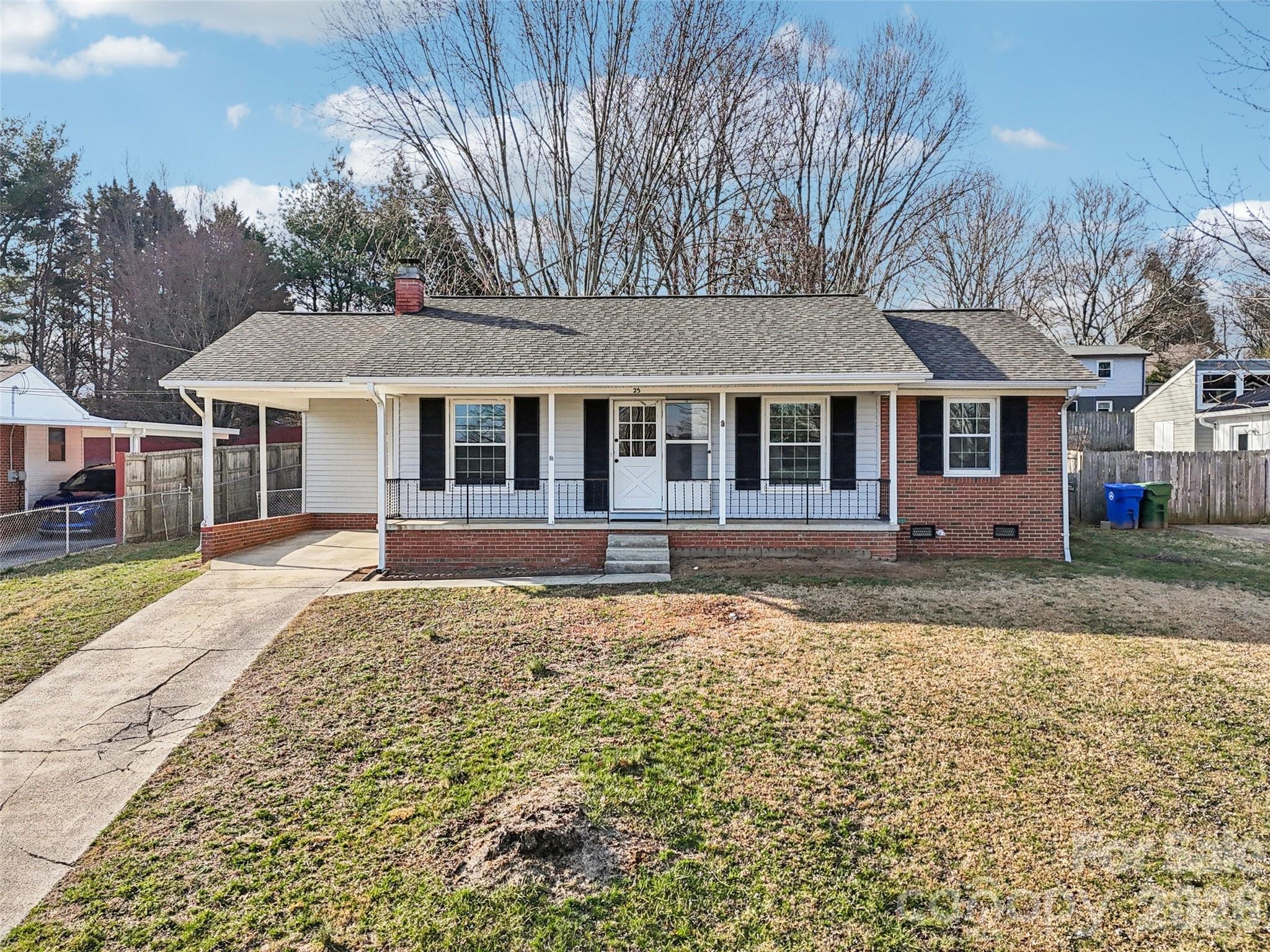 23 Starmount Drive Asheville NC 28806