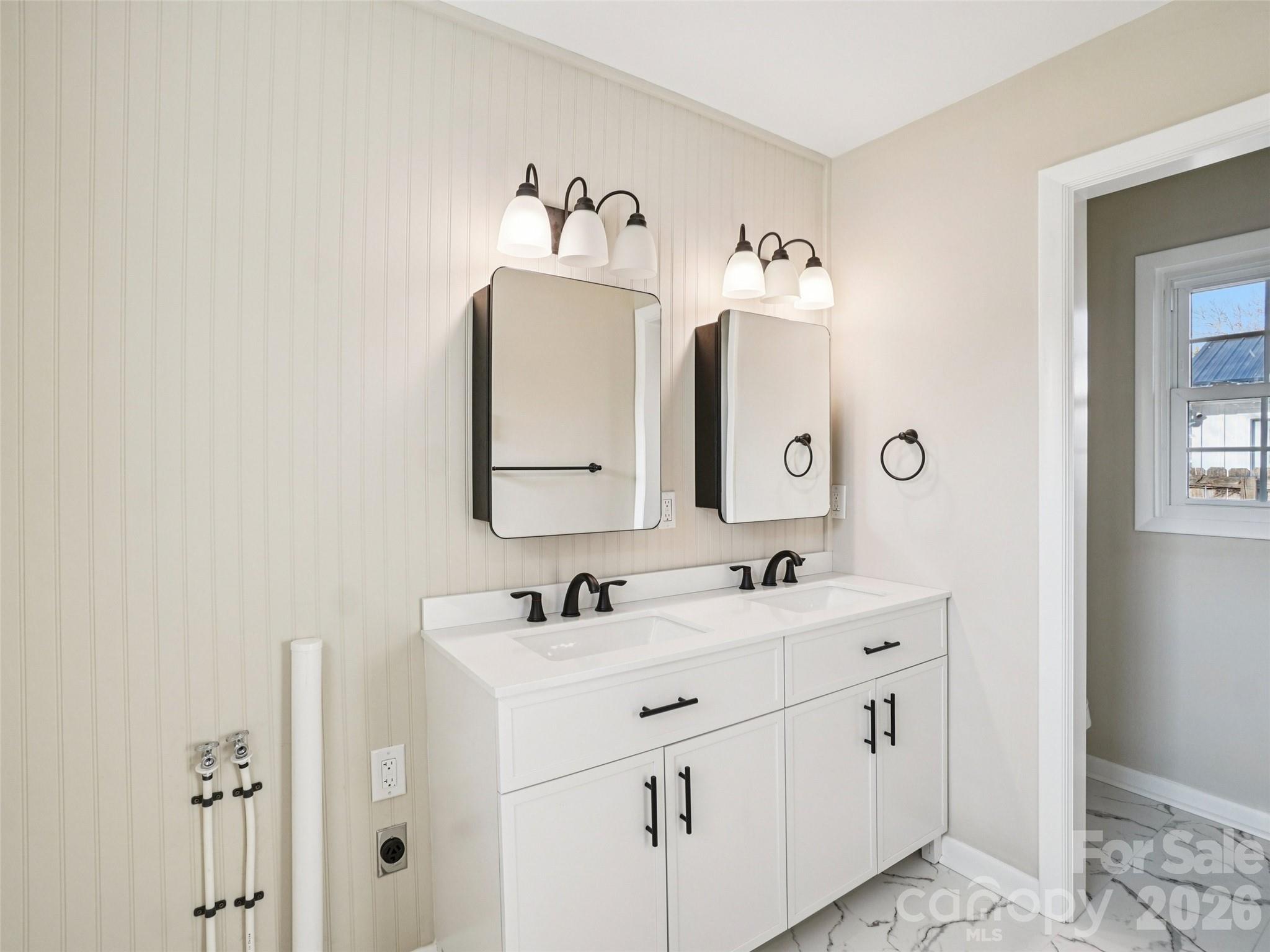 23 Starmount Drive Asheville NC 28806