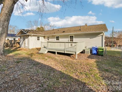 23 Starmount Drive Asheville NC 28806