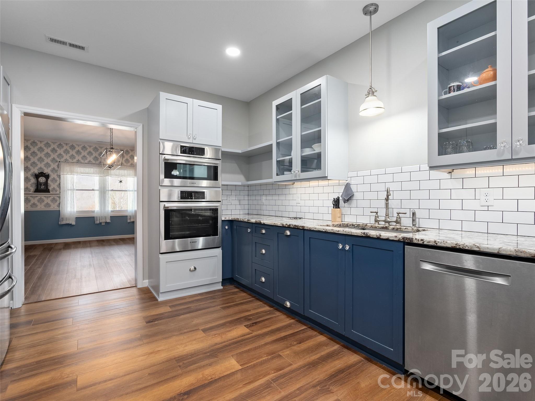 33 Freedom Drive Waynesville NC 28786